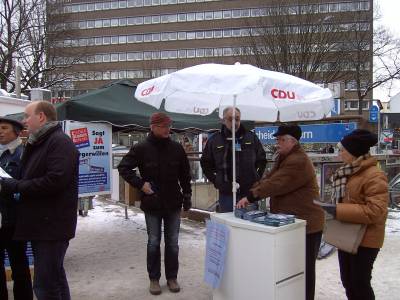 Infostand zum Thema Straenumbenennung - 