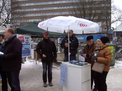 Infostand zum Thema Straenumbenennung - 